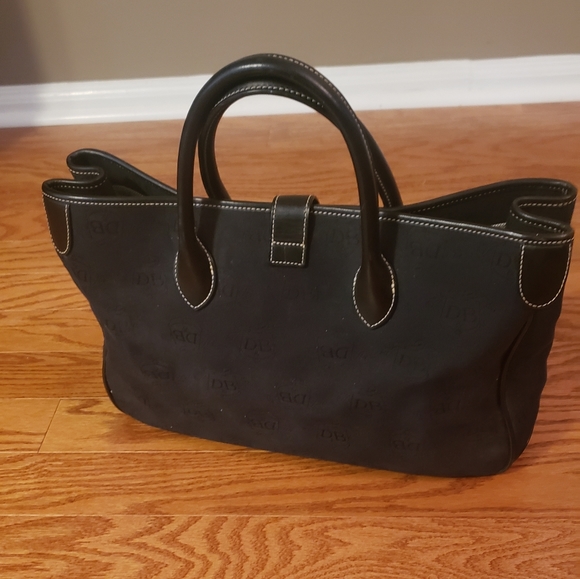 Women's Dooney & Bourke Fabric Logo Satchel Handbag Black Large Size. - Picture 3 of 7